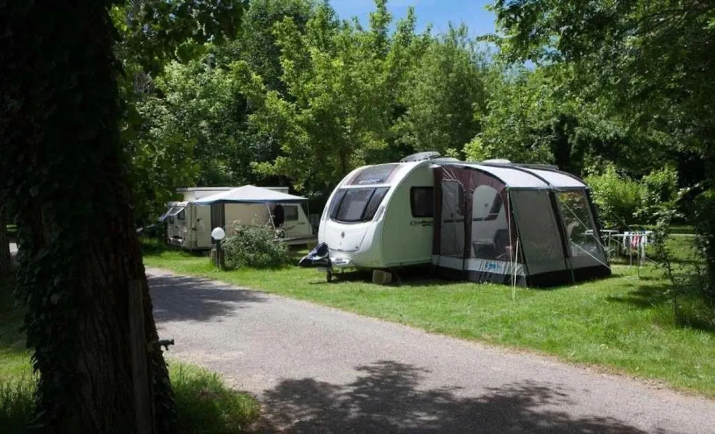 Camping 4 Etoiles - Piscine - Ccaaagh Carennac